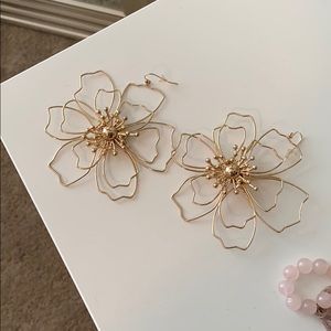 Bauble Bar Tierra Gold statement earrings